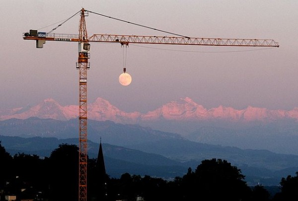 Crane Raising the Moon